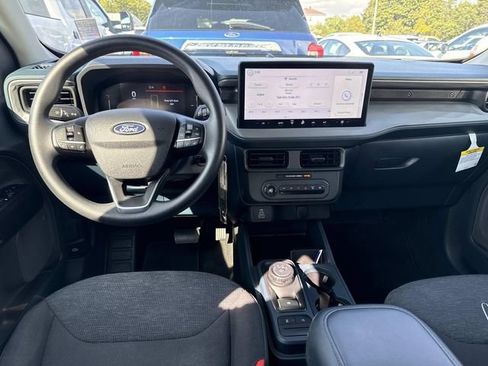 Used 2025 Ford Maverick XL w/ Equipment Group 102A image 15