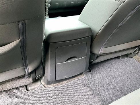 Used 2015 Nissan Frontier PRO-4X AWD/4WD image 31