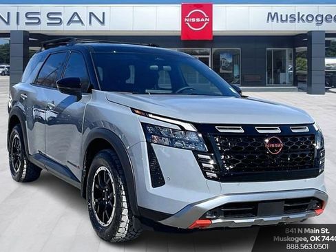 New 2026 Nissan Pathfinder Rock Creek image 1