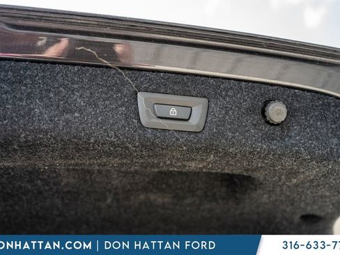 Used 2017 BMW 540i RWD image 32