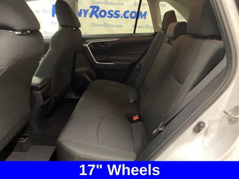 Used 2019 Toyota RAV4 LE w/ Carpet Mat Package AWD/4WD image 11