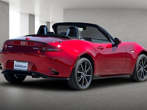 New 2025 MAZDA MX-5 Miata Grand Touring w/ Appearance Package image 4