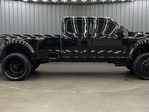 Used 2026 Ford F450 Platinum w/ Platinum Plus Package image 6