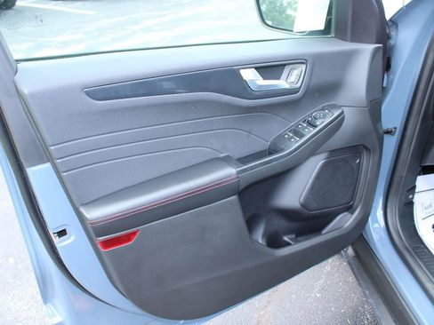 Used 2024 Ford Escape ST-Line w/ Tech Pack #1 AWD/4WD image 30