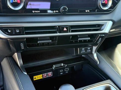 New 2026 Lexus RX 450h AWD image 21