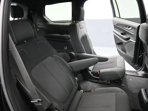 New 2025 Jeep Grand Cherokee L Laredo RWD image 23