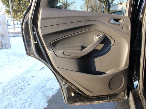 Used 2014 Ford Escape Titanium image 31