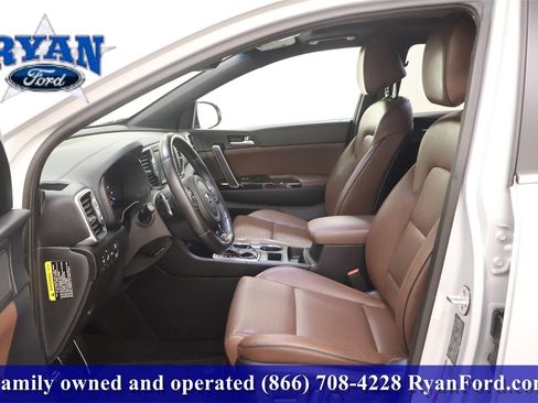 Used 2017 Kia Sportage SX image 10