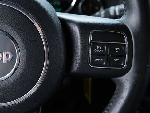 Used 2017 Jeep Wrangler Sport AWD/4WD image 24