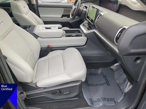 Certified 2025 Ford Expedition Platinum AWD/4WD image 37