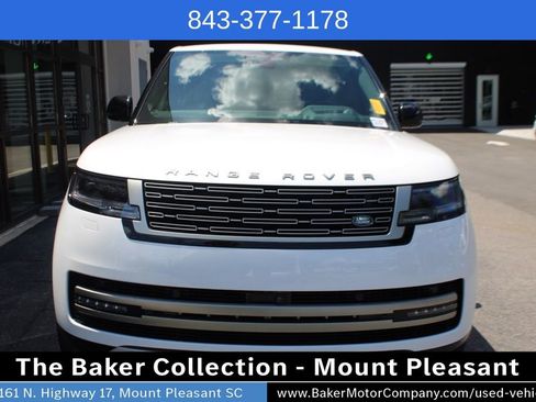 Used 2024 Land Rover Range Rover SE AWD/4WD image 2