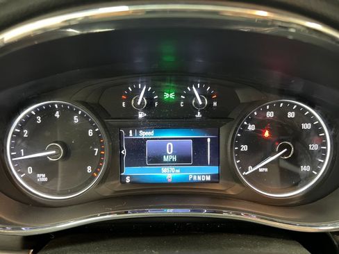 Used 2020 Buick Encore Preferred AWD/4WD image 16