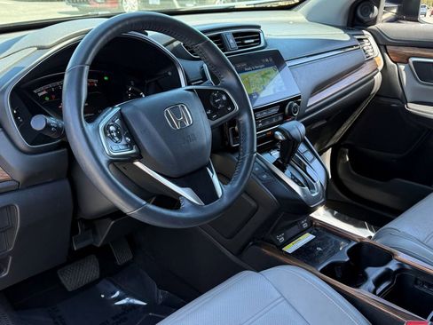 Used 2022 Honda CR-V Touring image 19