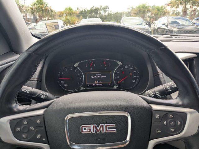 Used 2020 GMC Terrain SLT w/ Preferred Package FWD image 30