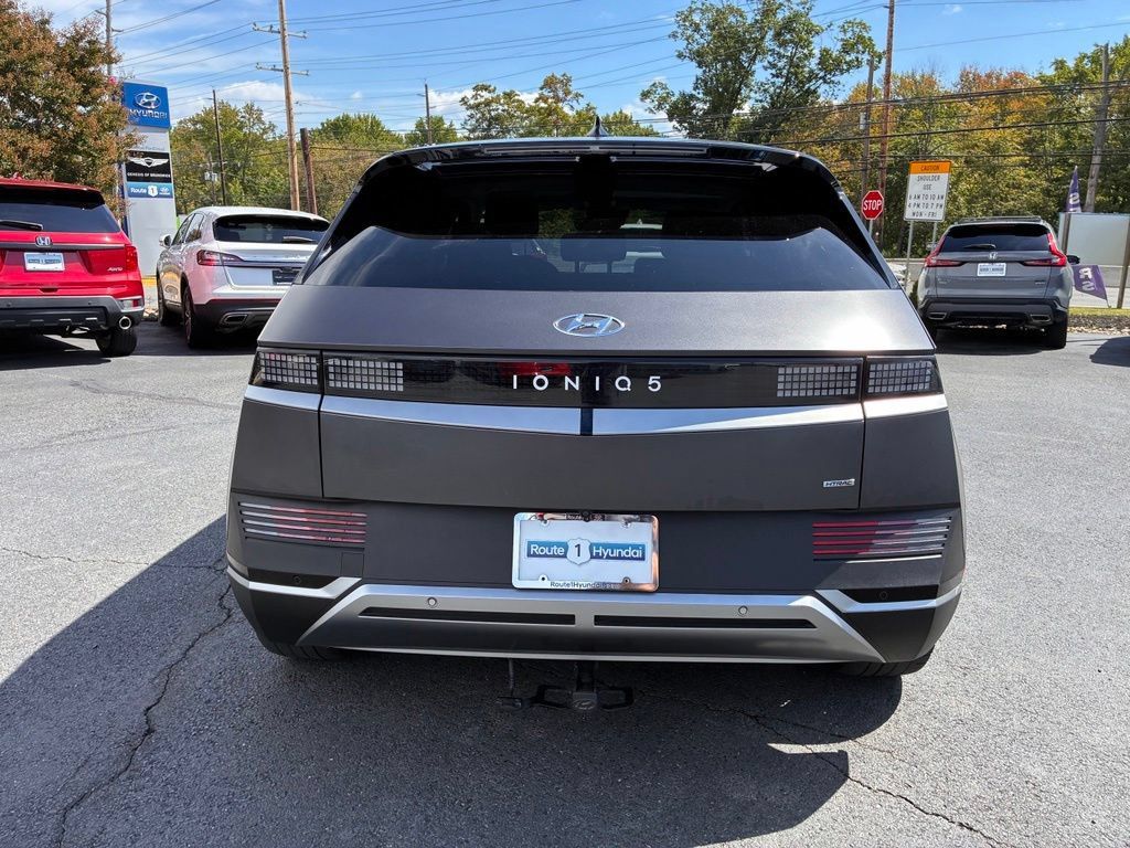 Certified 2023 Hyundai Ioniq 5 SEL AWD/4WD image 6