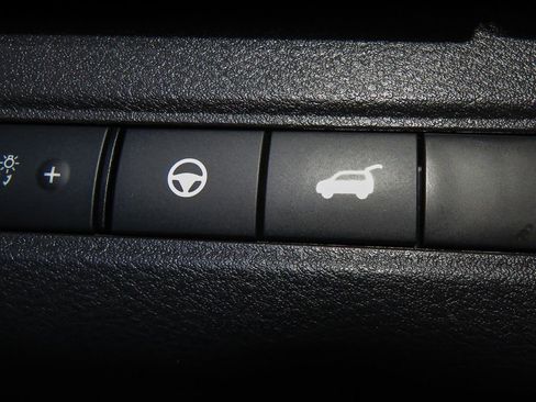 Certified 2023 Nissan Pathfinder SL image 30