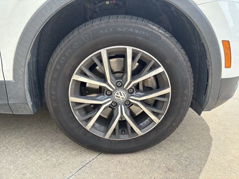 Used 2020 Volkswagen Tiguan S AWD/4WD image 13