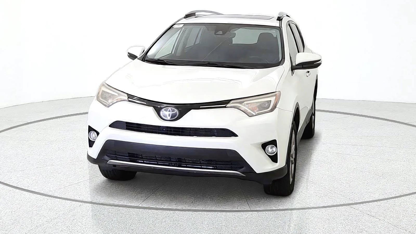 Used 2018 Toyota RAV4 Limited w/ All Weather Liner Package AWD/4WD image 3
