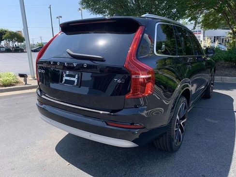 Used 2022 Volvo XC90 T6 Momentum w/ Advanced Package AWD/4WD image 8