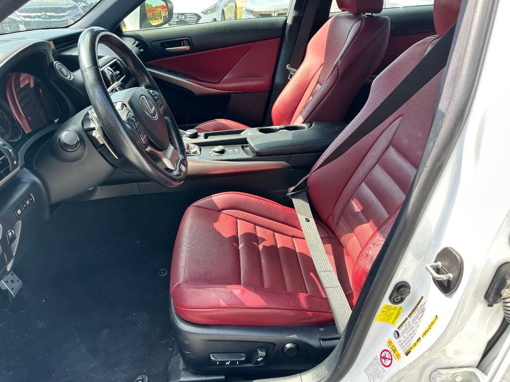 Used 2018 Lexus IS 300 F Sport w/ F Sport Package RWD image 3