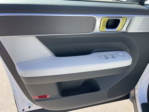 New 2026 Hyundai Santa Fe SE FWD image 19
