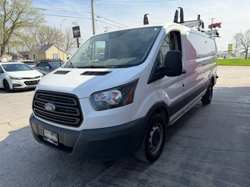 Used 2018 Ford Transit 250 148 Low Roof RWD image 4