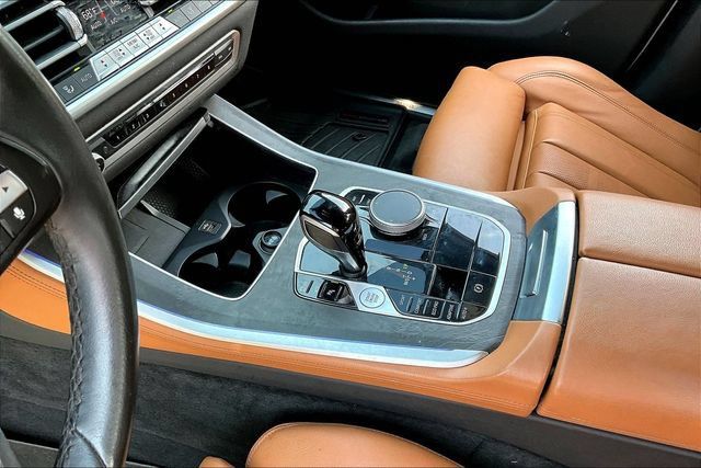 Used 2022 BMW X5 sDrive40i w/ Premium Package RWD image 18