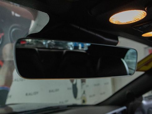 Used 2021 Ford Mustang Premium image 10