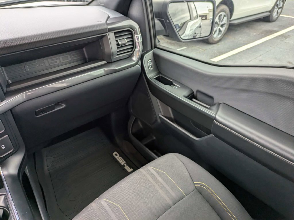Used 2024 Ford F150 STX AWD/4WD image 17