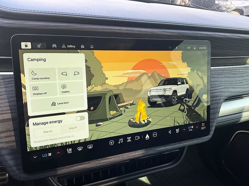 Used 2023 Rivian R1S Adventure Quad AWD/4WD image 26