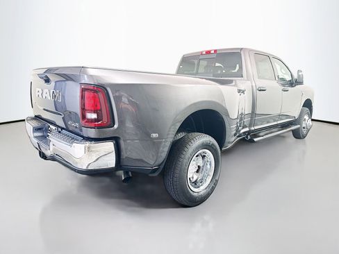 New 2026 RAM 3500 Tradesman AWD/4WD image 7