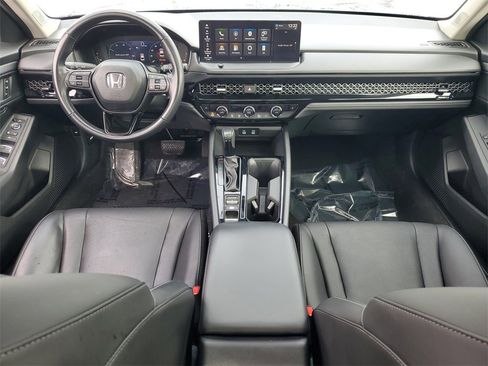 Certified 2024 Honda Accord EX-L image 11