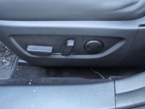 Used 2025 MAZDA CX-30 AWD 2.5 S w/ Premium Package image 12