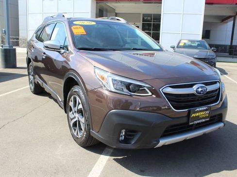 Used 2020 Subaru Outback Touring AWD/4WD image 2