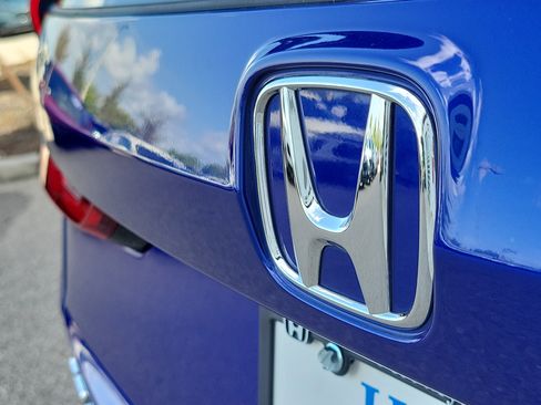 Used 2025 Honda CR-V EX-L image 7