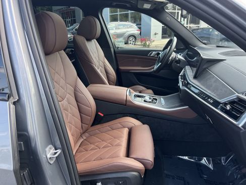 Used 2024 BMW X5 xDrive40i w/ Executive Package AWD/4WD image 27
