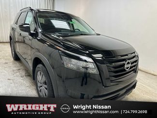 New 2025 Nissan Pathfinder SV video 1