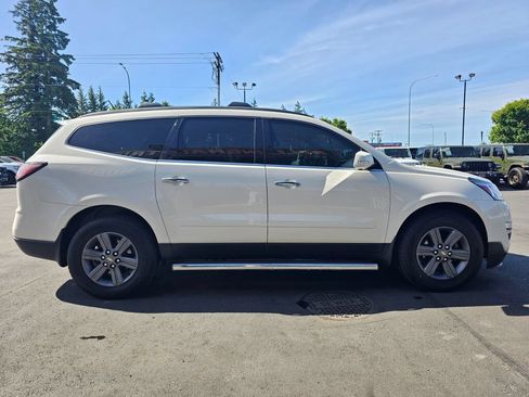 Used 2015 Chevrolet Traverse LT AWD/4WD image 6