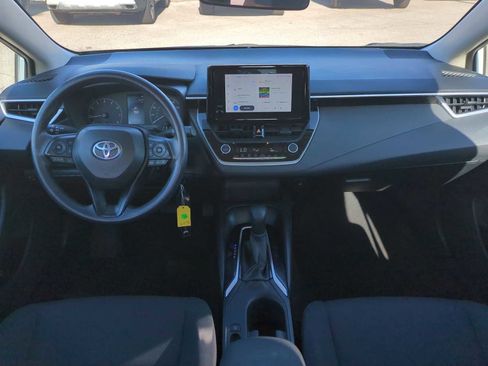 Used 2024 Toyota Corolla LE image 18