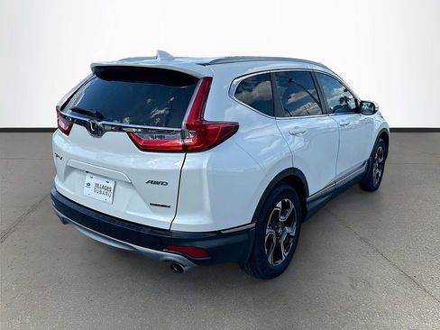 Used 2018 Honda CR-V Touring image 7