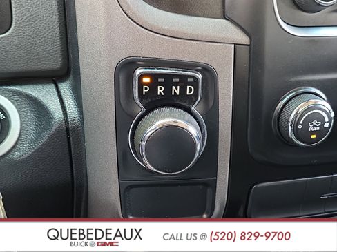 Used 2016 RAM 1500 Express RWD image 20