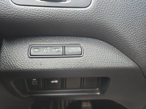 Used 2015 Nissan Altima 2.5 S w/ Power Driver Seat Package image 12