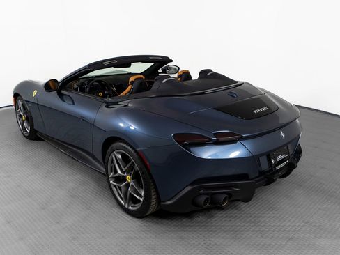 Certified 2025 Ferrari Roma Spider image 5