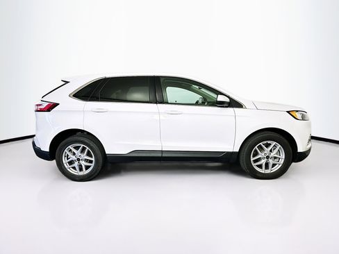 Used 2024 Ford Edge SEL image 10