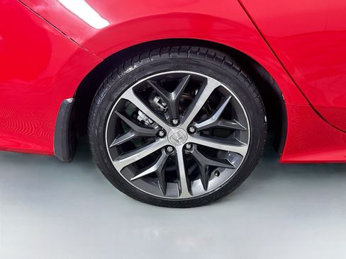 Used 2023 Honda Civic Touring image 32