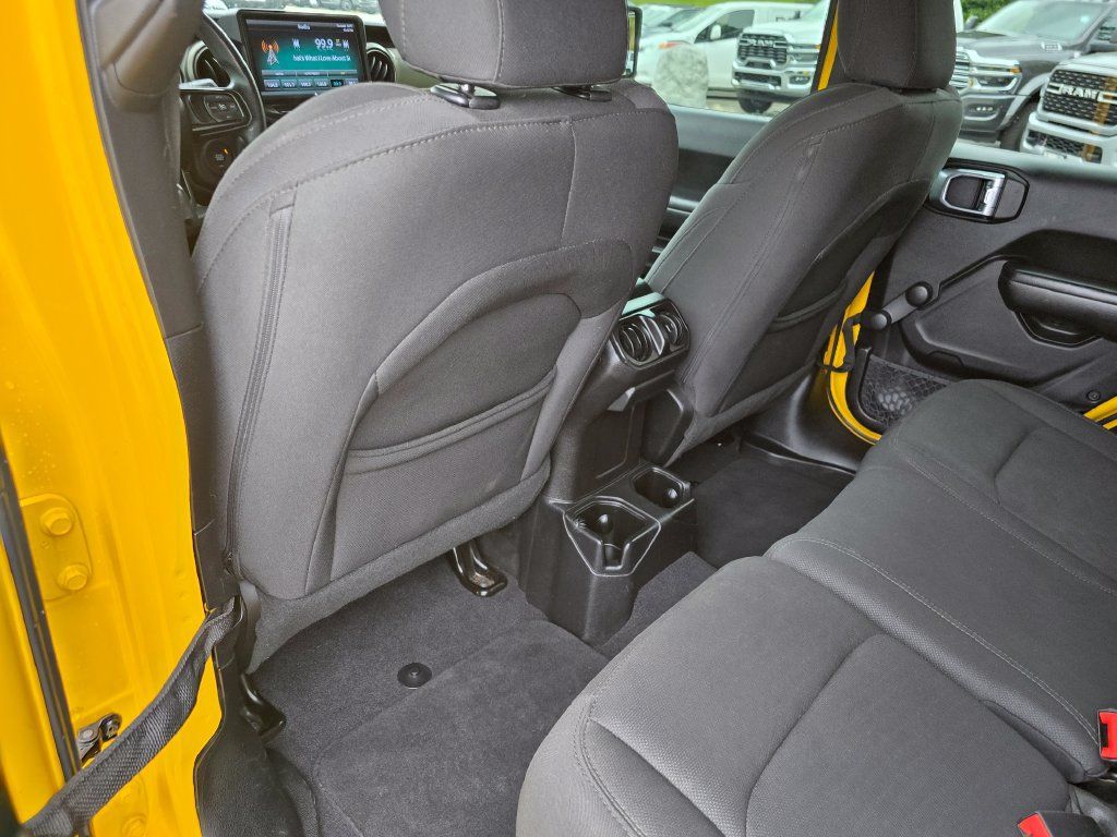 Used 2018 Jeep Wrangler Unlimited Sport AWD/4WD image 24