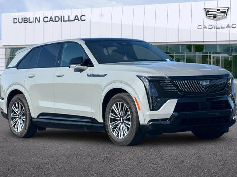 Certified 2026 Cadillac Escalade IQ Sport 1 w/ LPO, Floor Liner Package AWD/4WD image 1
