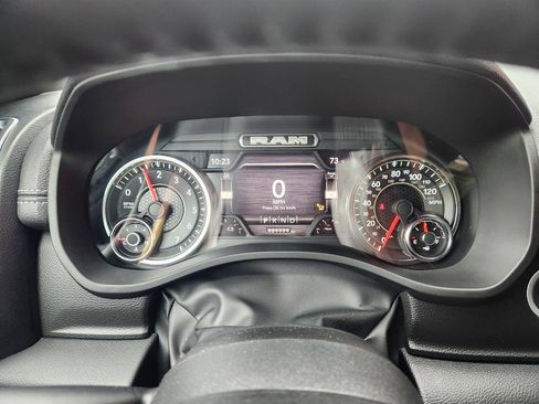 Used 2023 RAM 1500 Laramie AWD/4WD image 18