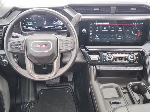 Used 2025 GMC Sierra 2500 AT4X AWD/4WD image 28