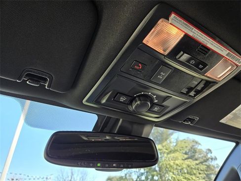 Used 2022 Toyota Tacoma TRD Off-Road image 20